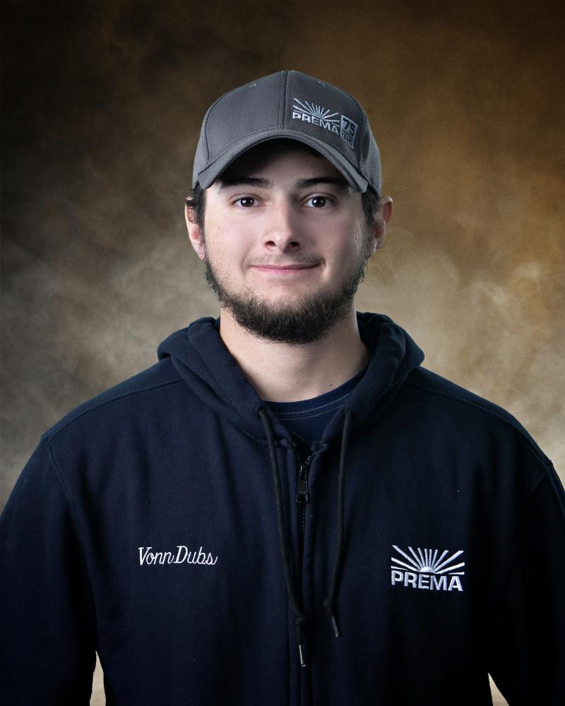 Vonn Dubs Hyannis Lineman